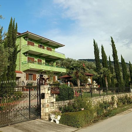 Villa Solitude Berat Exteriér fotografie